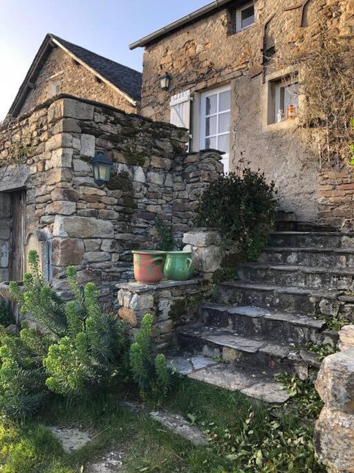 Maisonnette De Charme Les Jardins De Lou Boussac  Exteriér fotografie